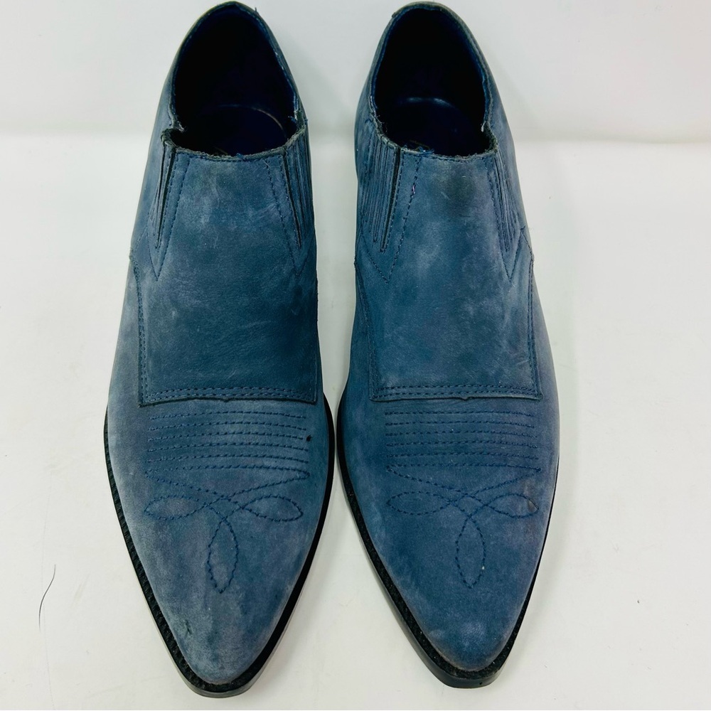 Vittorio Blue Suede Pointed Toe Western Ankle Booties